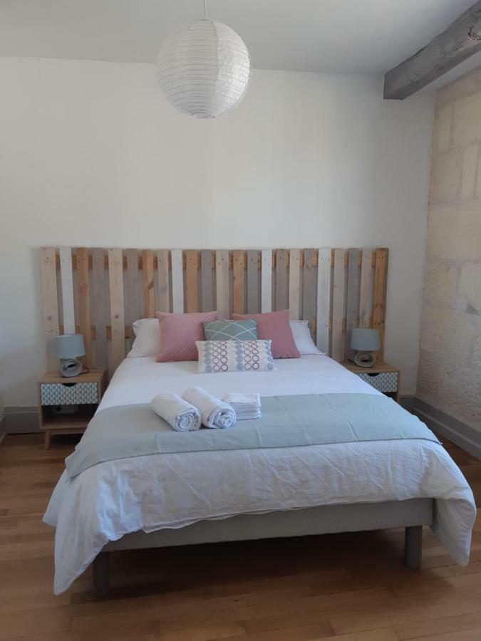 Le Vaillant, Appartement T2, Proche Gare, Hyper-Centre Et Marais, 1 A 2 Personnes, Wifi Бурж Екстериор снимка